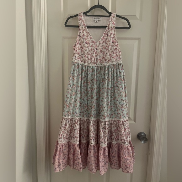 LoveShackFancy Dresses & Skirts - LoveShackFancy x Target Camille Floral Print midi dress. Tiered.Size XS. EUC!